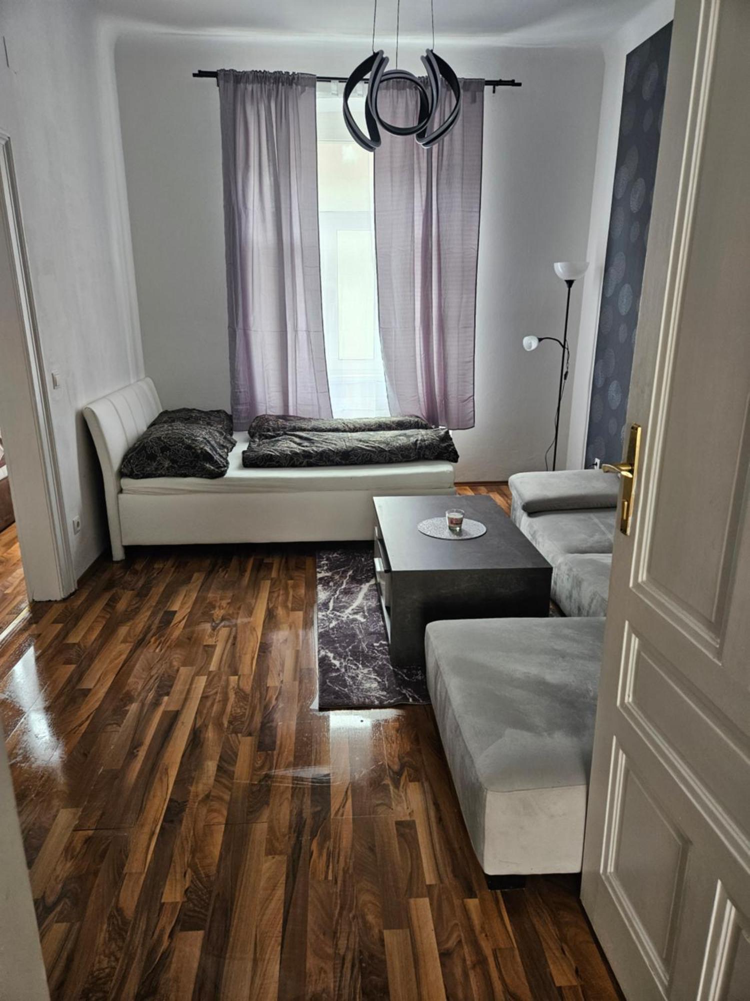 Ferienwohnung Gold Appartman Wien Exterior foto